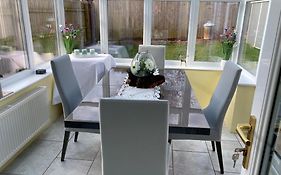 Holiday Home In Cardiff Which Sleep 5 And We Try And Make It A Home From Home